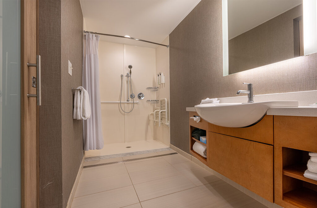 Fixtures, Lighting & Finishes for Style & Function